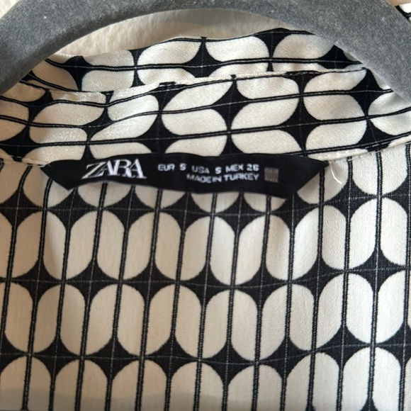 Zara Black & White Monochrone Set - Picture 5 of 7